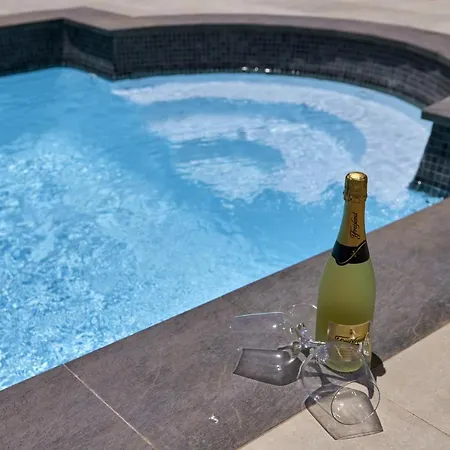 205 - Casa Santuario By Now Ltd Вилла