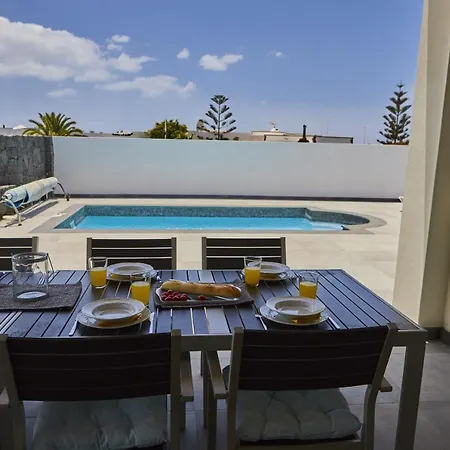 205 - Casa Santuario By Now Ltd Willa